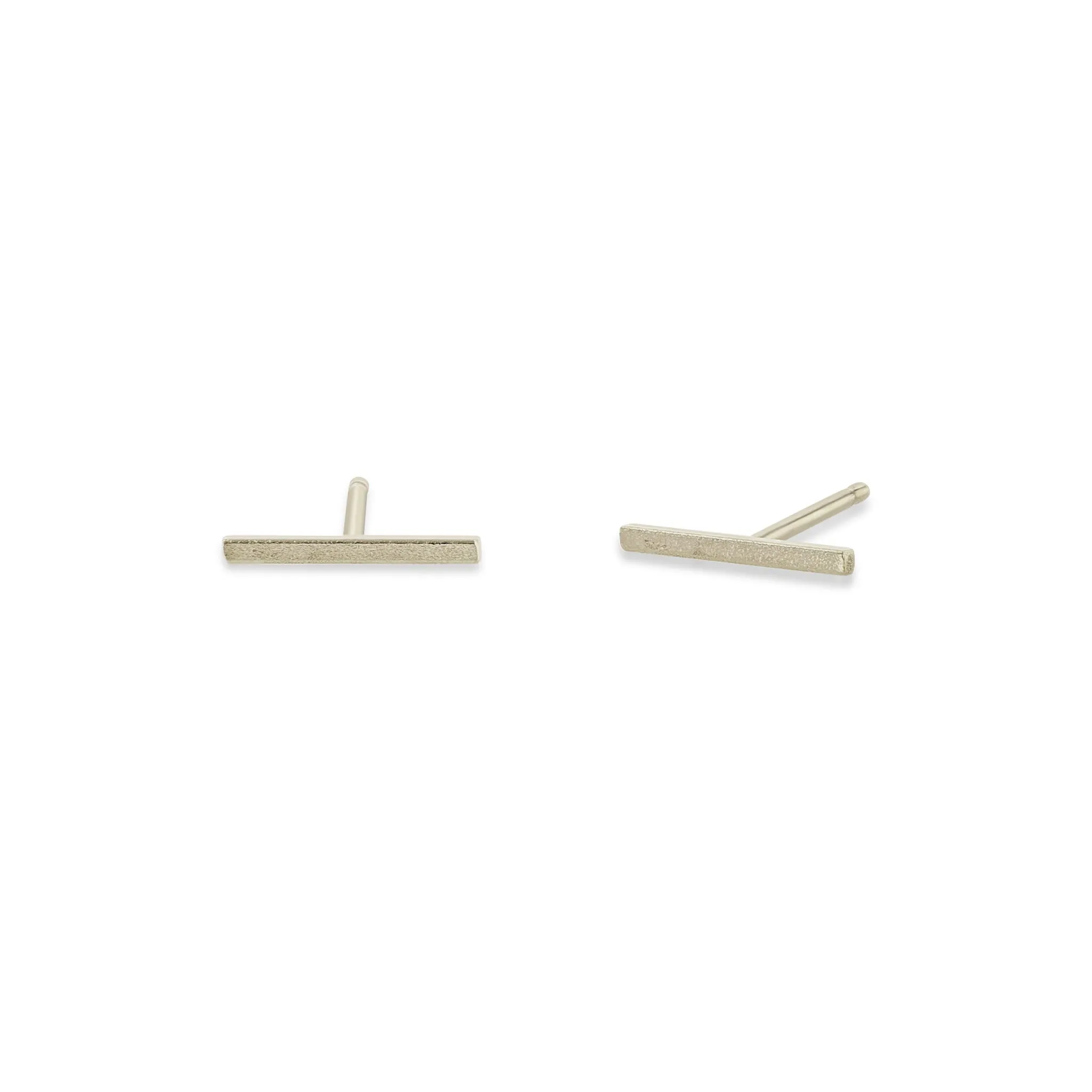 14k Thin Bar Studs