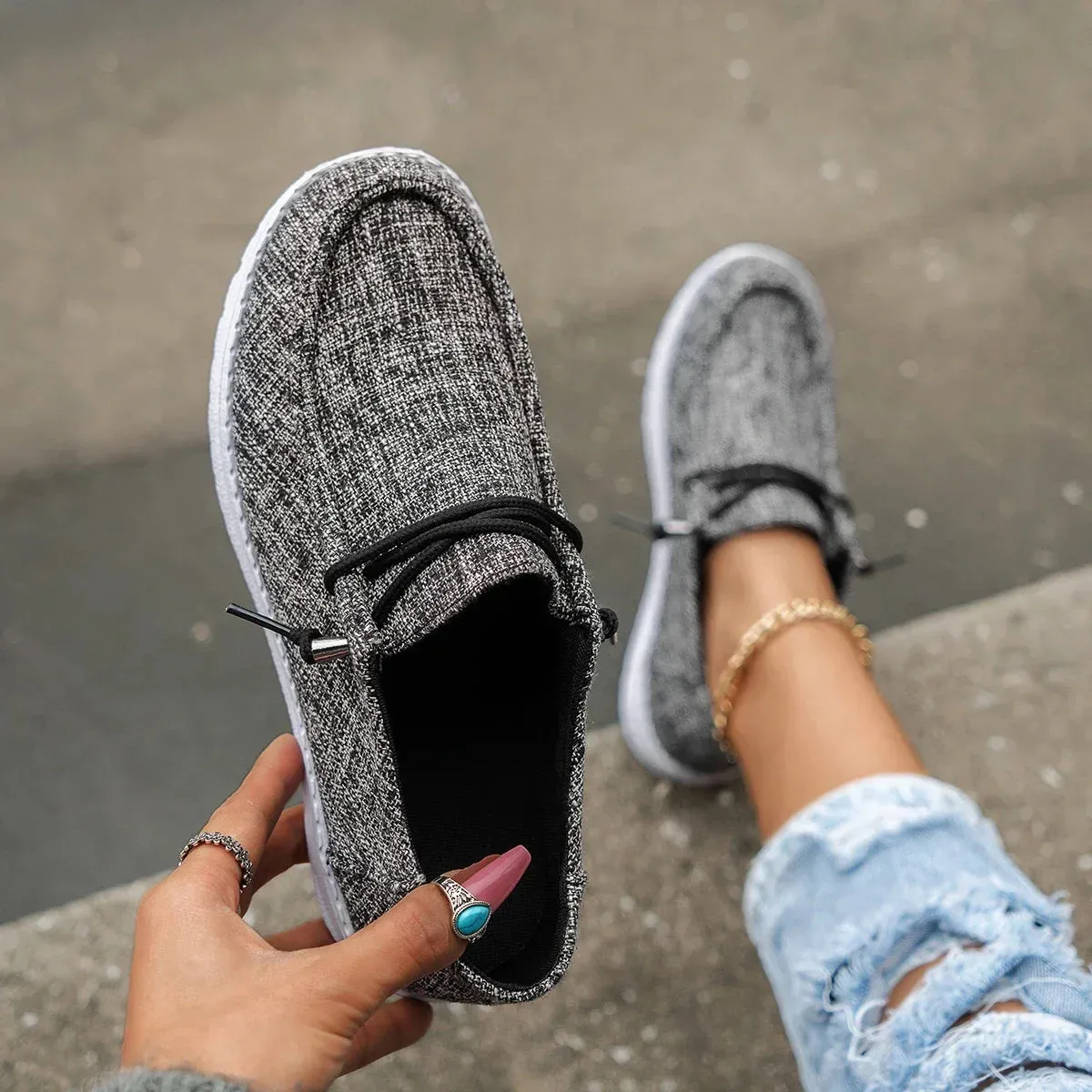 2024 Autumn New Women Casual Comfortable Flat Shoes Women Solid Lace-up Loafers Women Fashion Sports Shoes Zapatos De Mujer