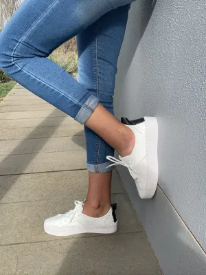 Bueno Sailor Sneakers - White