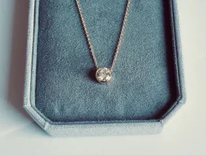 Custom Round Diamond Pendant Necklace in Yellow Gold
