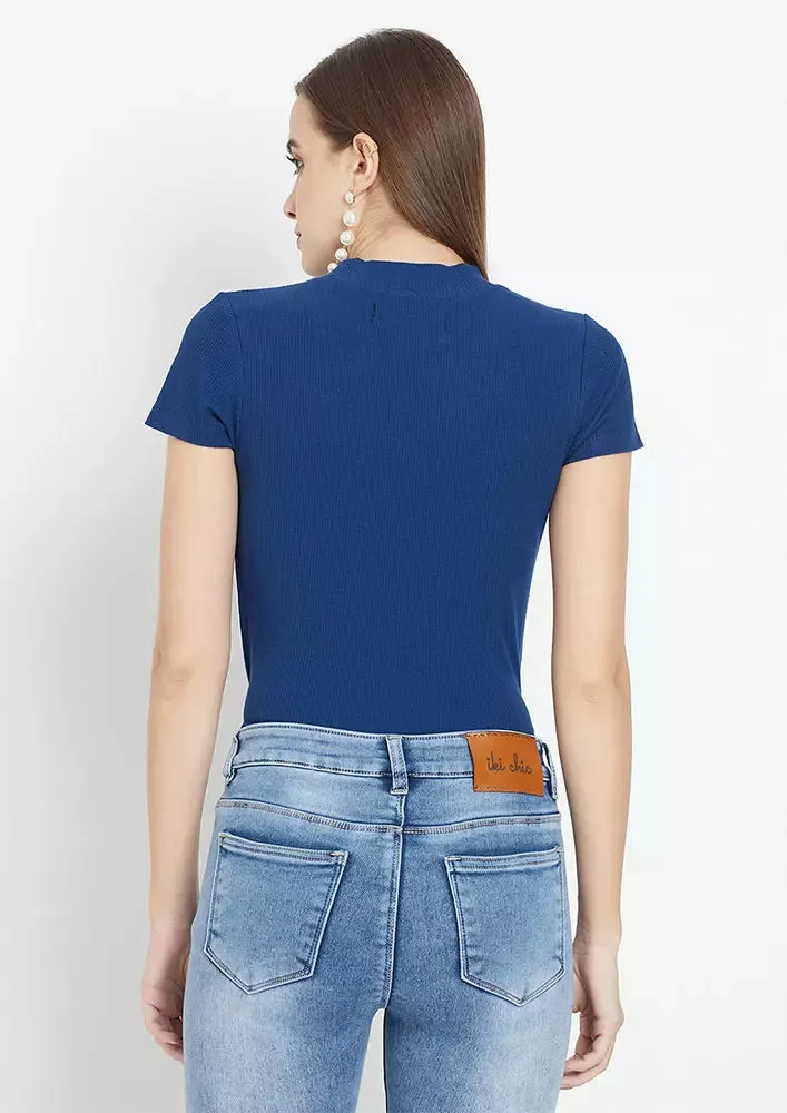 Cut Out Knitted Short Sleeve Body Fit Top