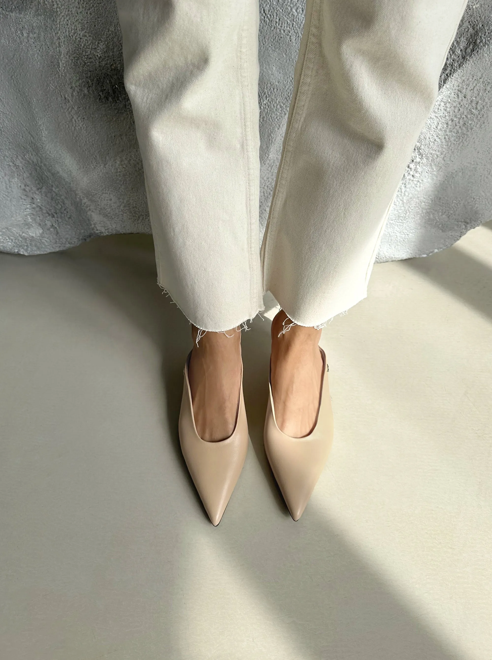 KATY BEIGE LEATHER MULES SLIPPERS