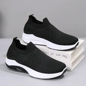 new soft sole sports shoes