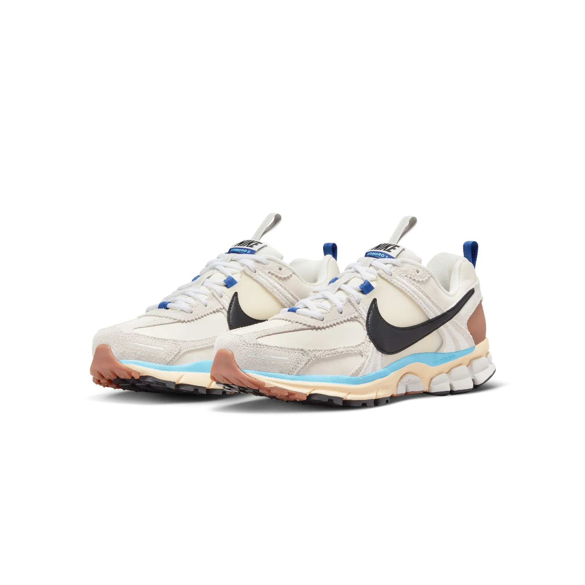 Nike Womens Zoom Vomero 5 PRM Shoes