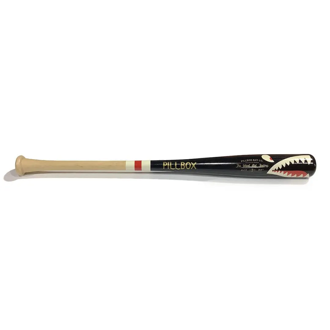 Pillbox PB243 SHARK Wood Player Bat | Maple | 32" (-2)
