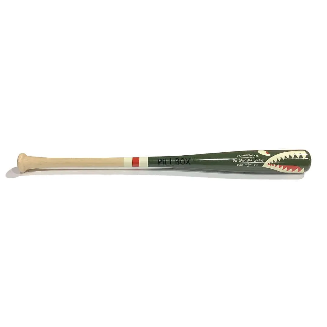 Pillbox PB243 SHARK Wood Player Bat | Maple | 32" (-2)