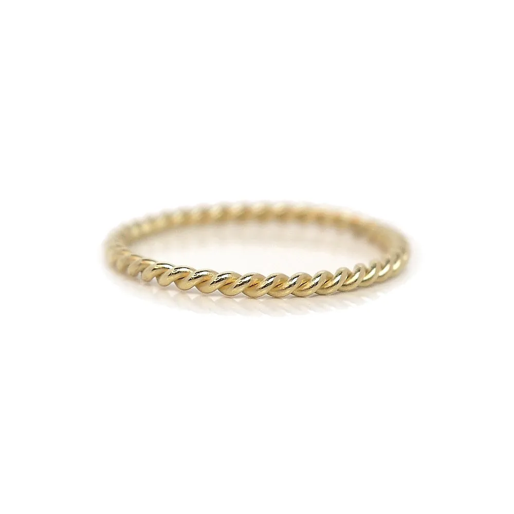 Rope Twisted Thin Gold Band