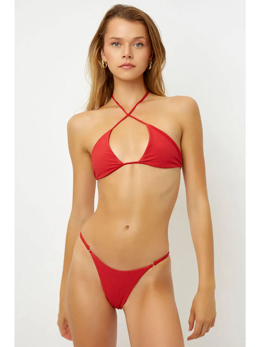 Sara Bottom Cherry
