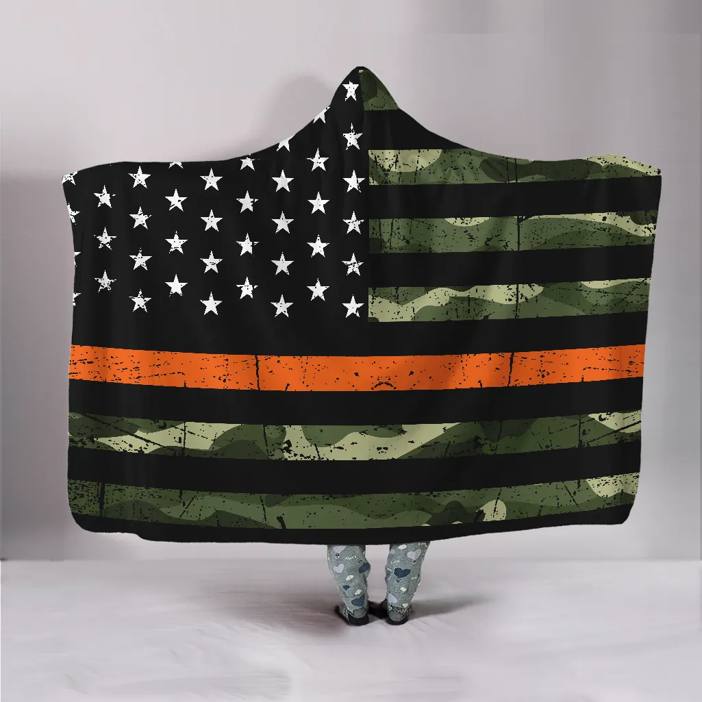 Thin Camo Line Hooded Blanket
