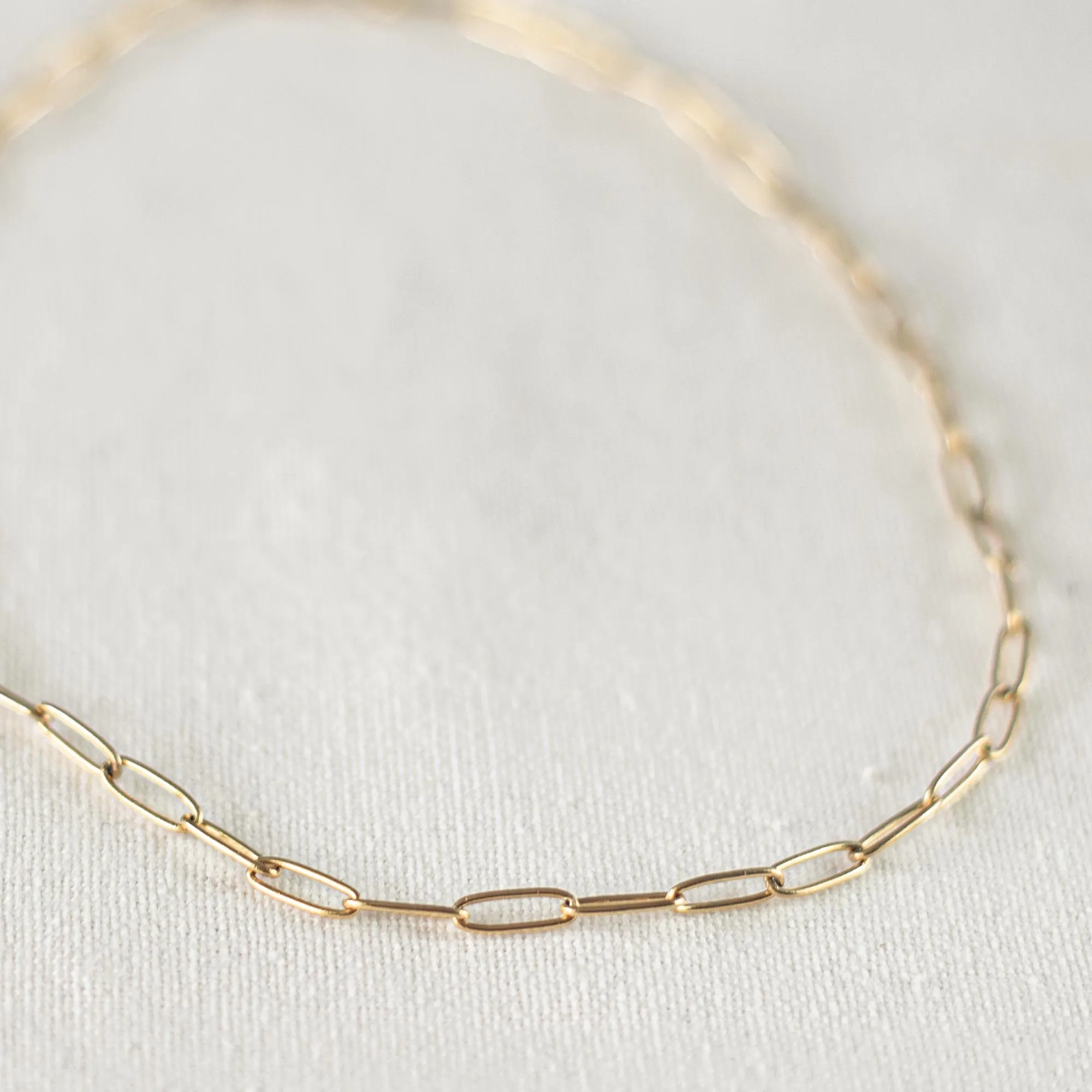 Thin Emma Chain Necklace
