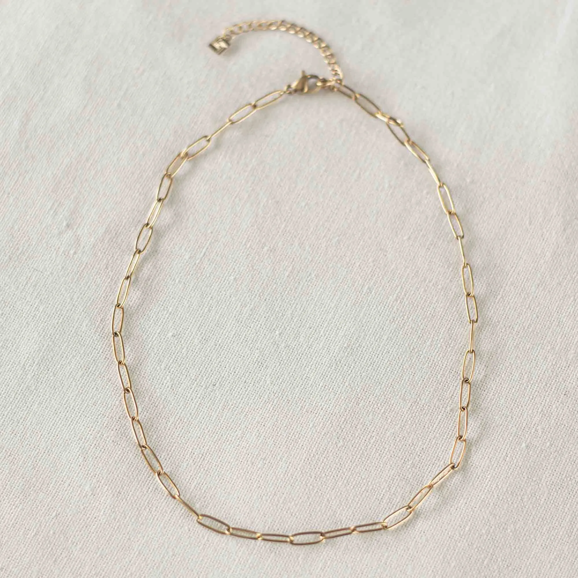 Thin Emma Chain Necklace