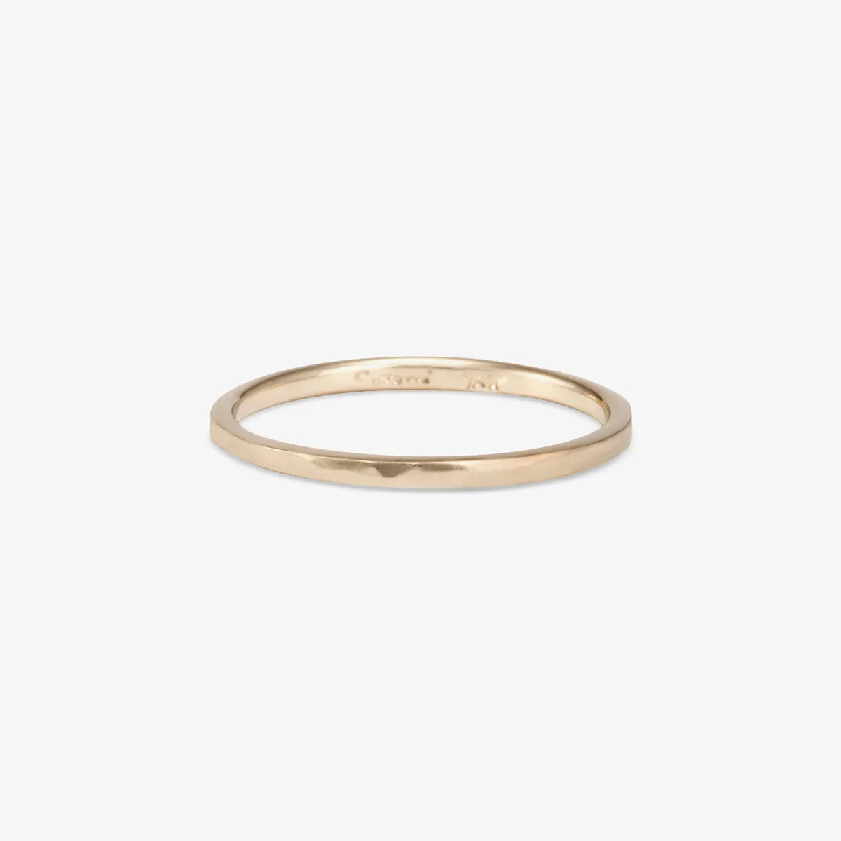 Thin Hammered Band | R4002