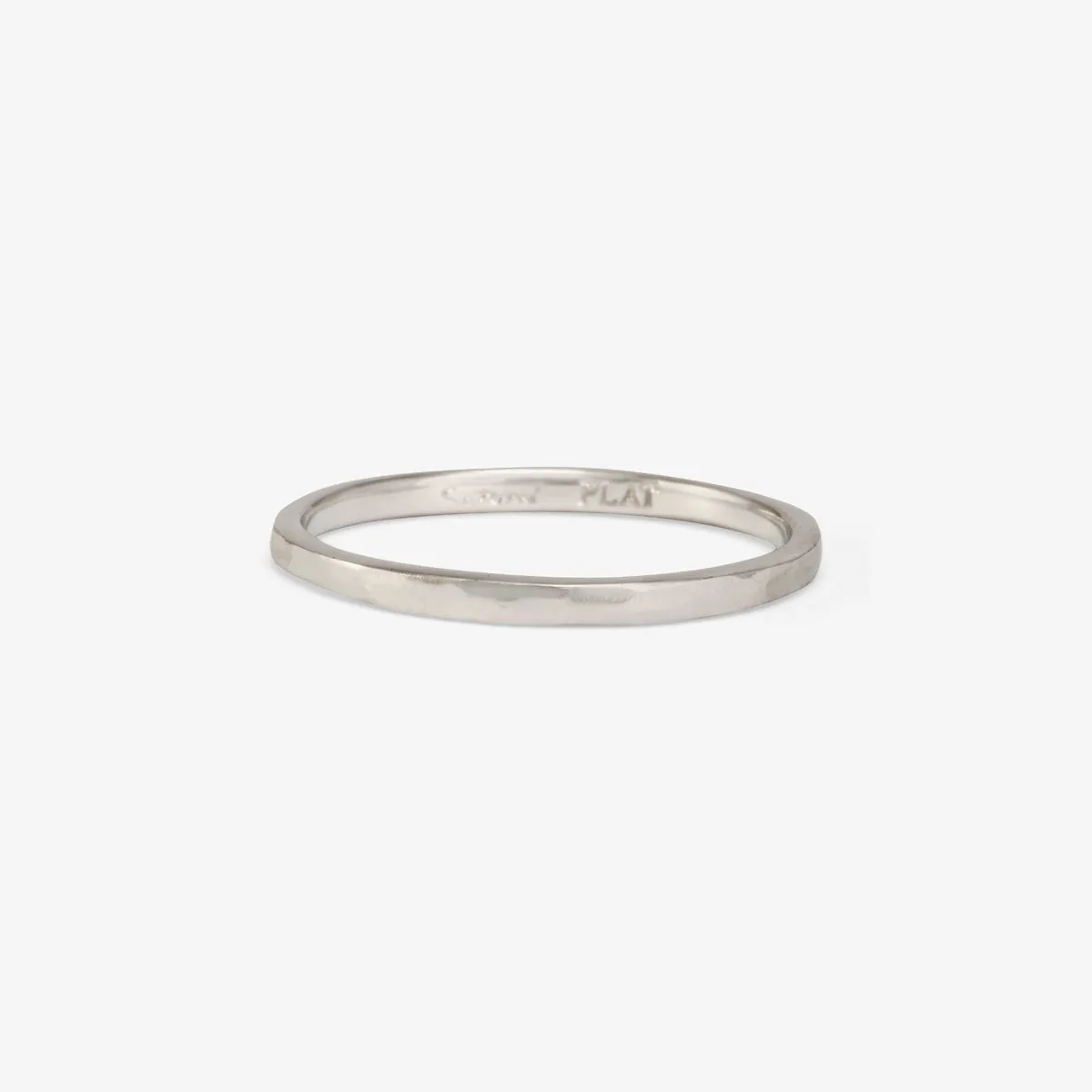Thin Hammered Band | R4002