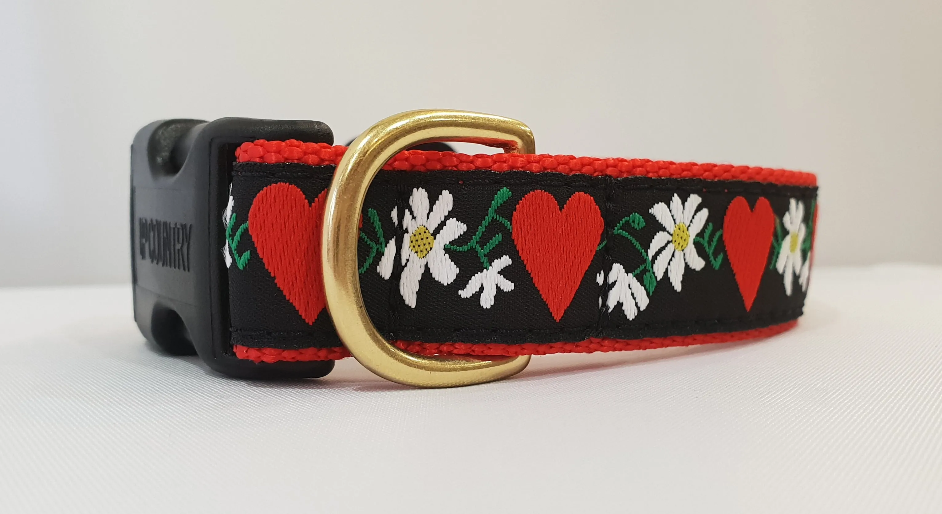 UPC Thin Fabric Collar