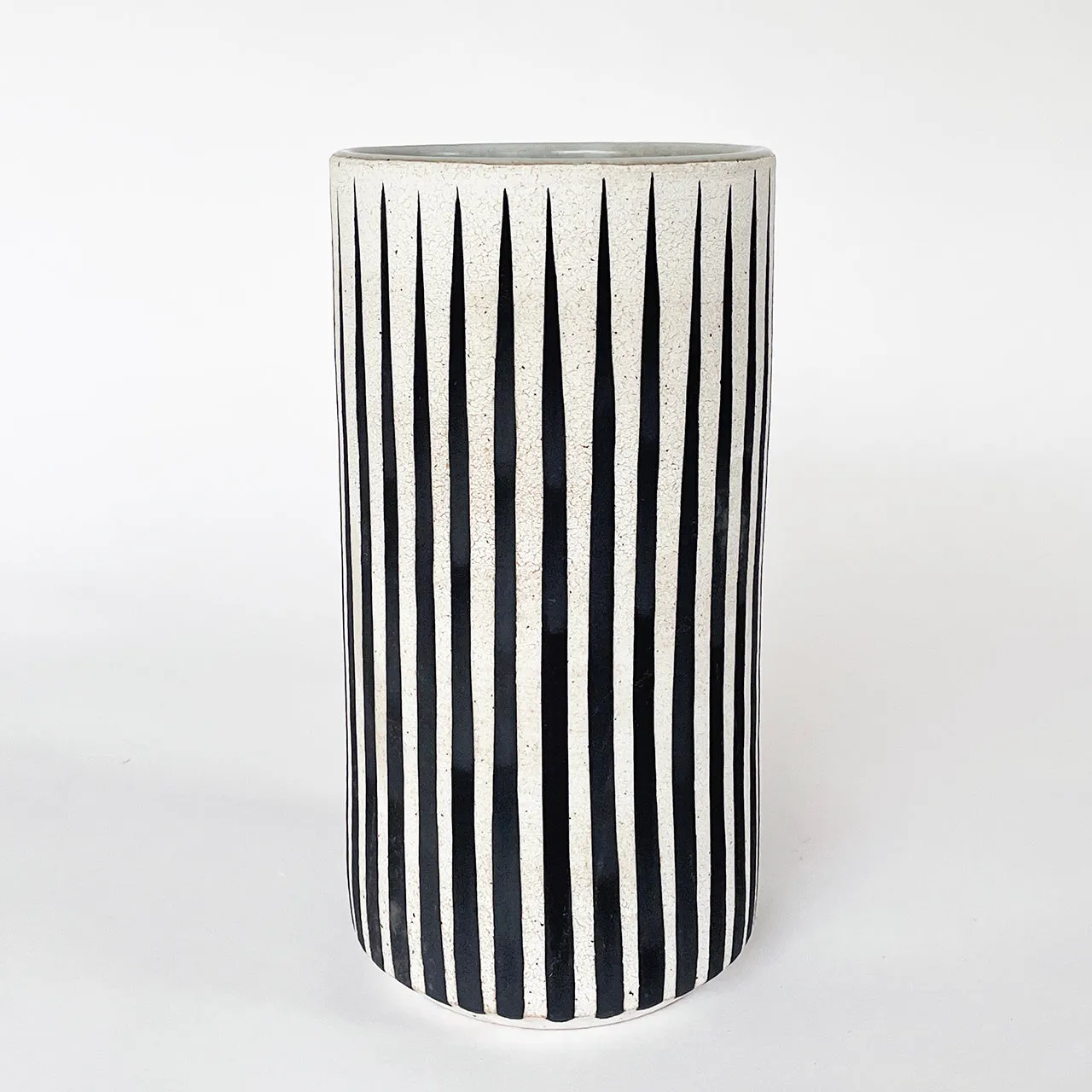 Vessel Thin: Stripes Black