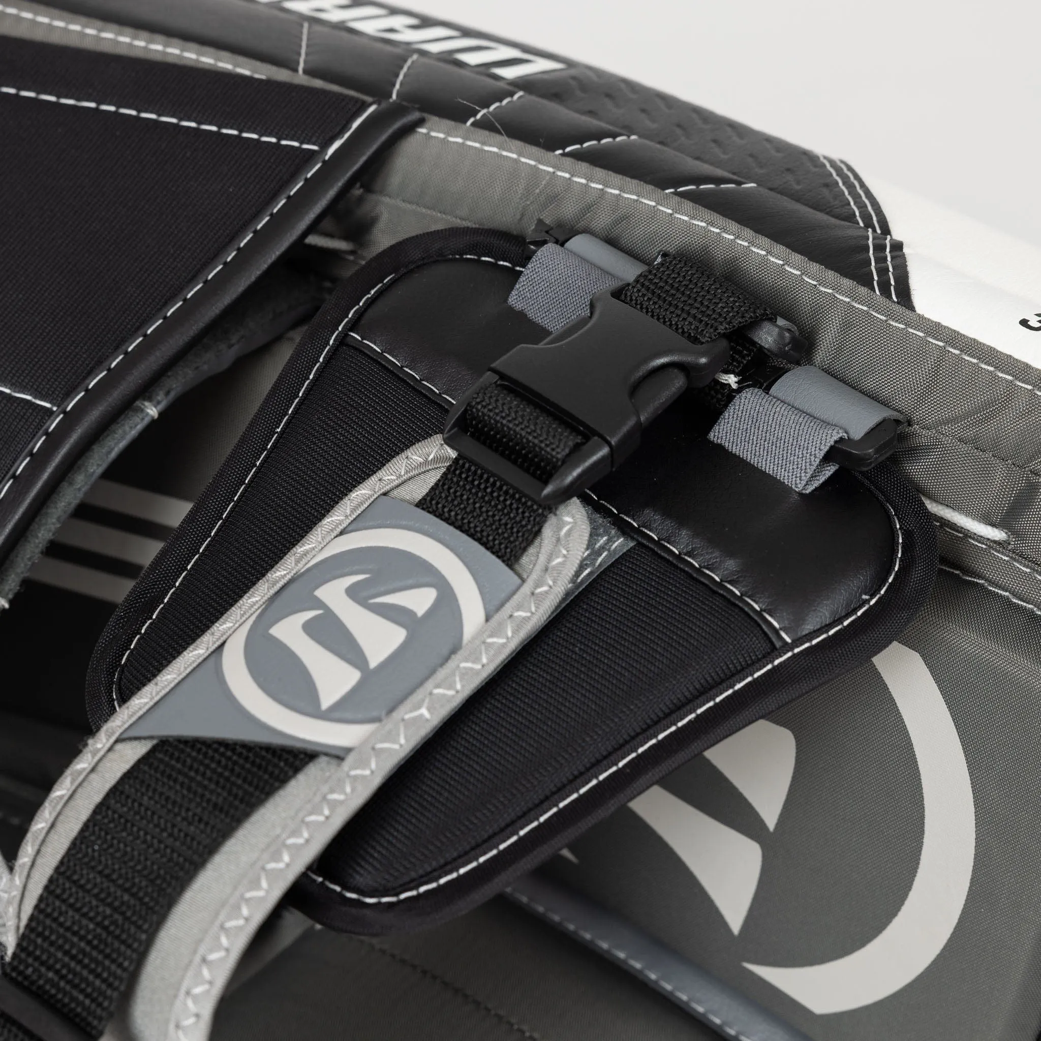 Warrior Ritual G6 E  Senior Goalie Leg Pads